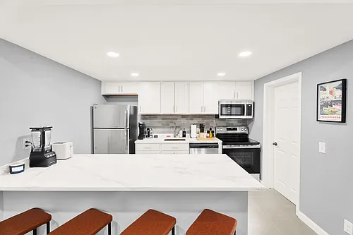Floor plan 1 bedroom 1 Bath