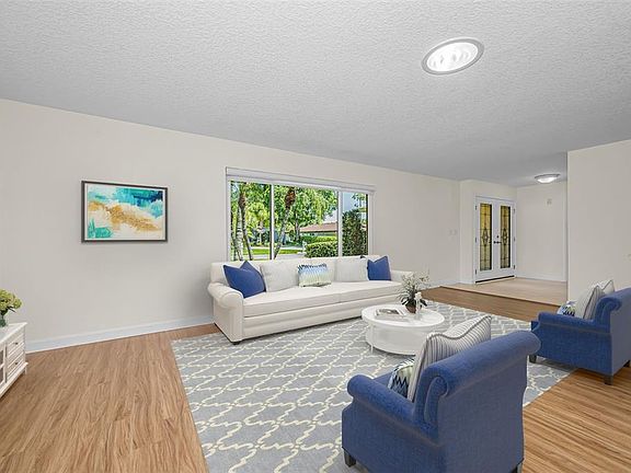 4th image of 100 Arbor Ln