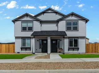 3382 NW 7th St #99, Redmond, OR