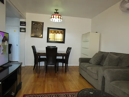 Sold by Properties Logan Inc | media 24