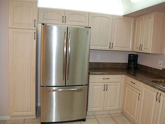 4th image of 9705 Sills Dr E APT 102