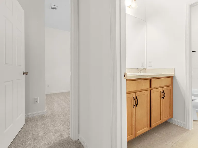 220 Hamlet Loop — Photo 18