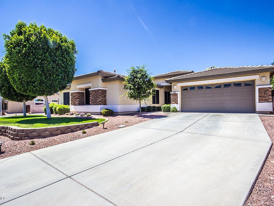 1st image of 20460 N 88th Ln