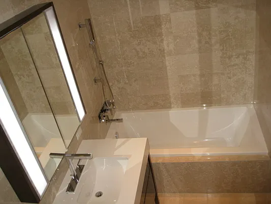 Rented by Bouklis Group | media 9