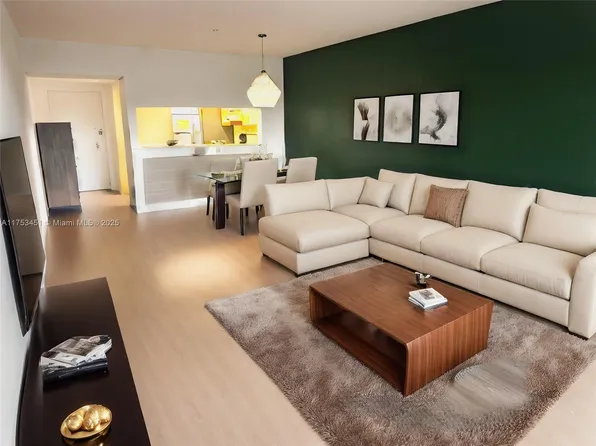 10255 NW 9th Street Cir APT 503-7, Miami, FL 33172