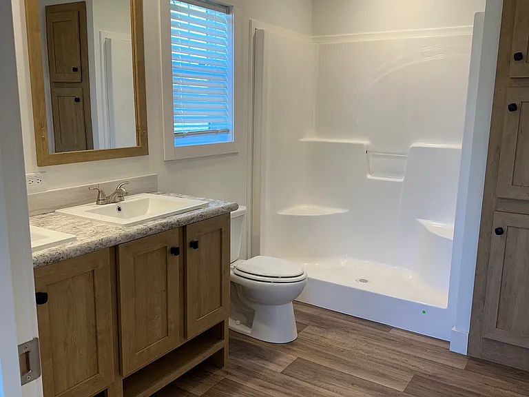3618 Warren Ct — Photo 8