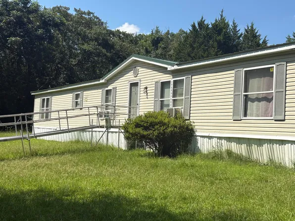 7345 Scales Rd, Rembert, SC 29128