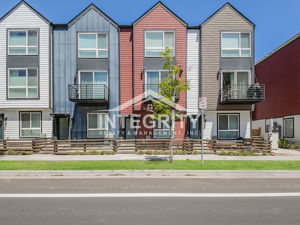 1st image of 5557 W 10th Ave