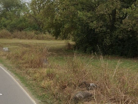 4th image of 3050 Asbury Rd