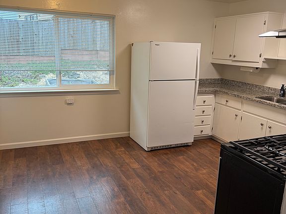 5th image of 3140 Lelia Pl