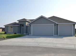 3502 Cook Ln, Pasco, WA 99301