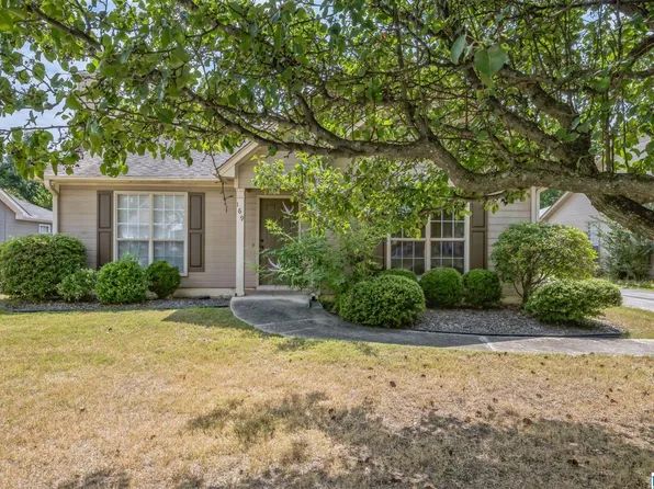169 Jasmine Dr, Alabaster, AL 35007