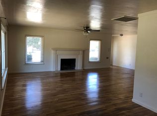 105 S Central Ave, Visalia, CA 93291