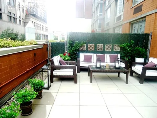 Rented by Corcoran | media 19