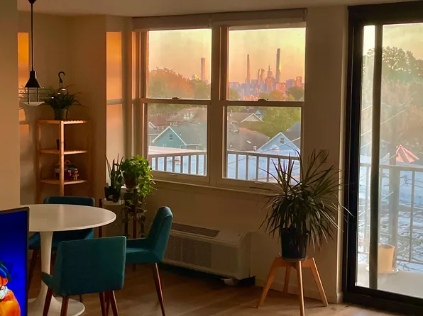 200 Division St, Cliffside Park, NJ