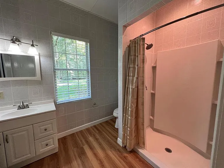 1381 Manor House Dr — Photo 13