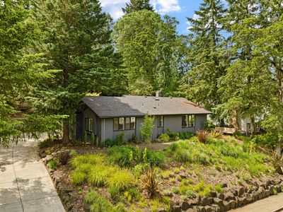 2550 W 23rd Ave, Eugene, OR, 97405
