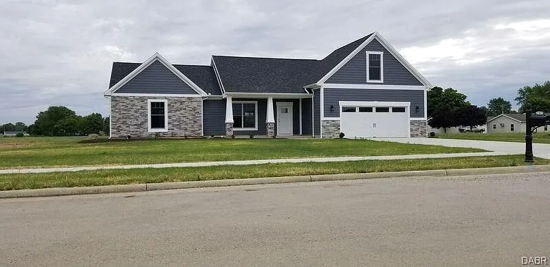 5 Harvest Dr photo 1