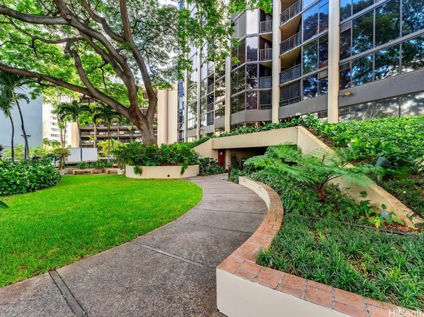 60 N Beretania St APT 2205, Honolulu, HI 96817