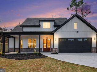 1031 Grayson Hwy, Lawrenceville, GA