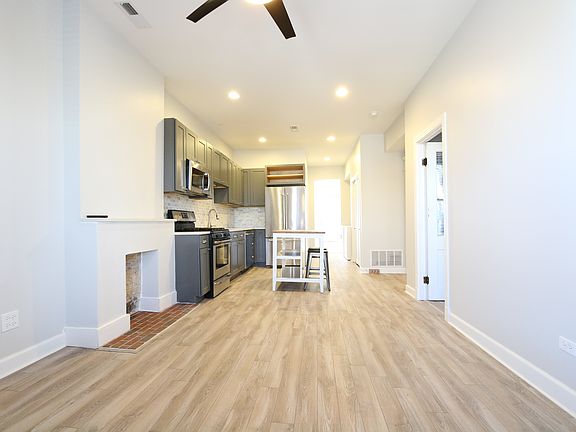 3rd image of 915 S Bell Ave #2