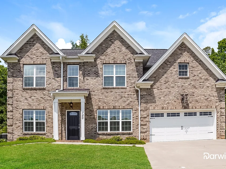 750 Clemmons Crossing Ct