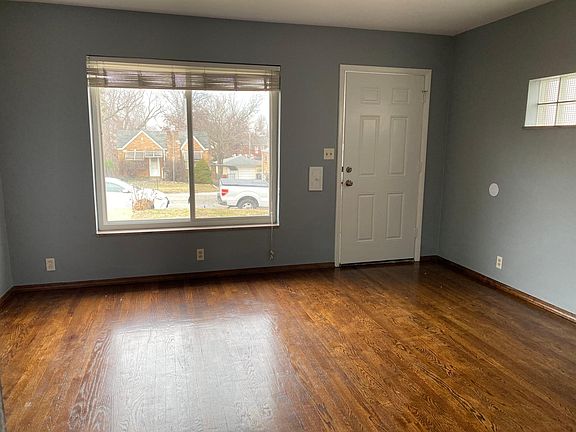 2nd image of 734 Pardella Ave