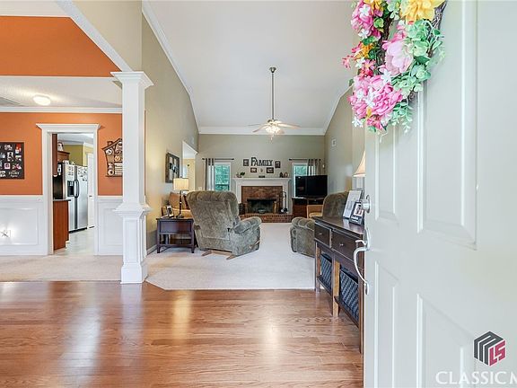 5th image of 935 Wynn Road