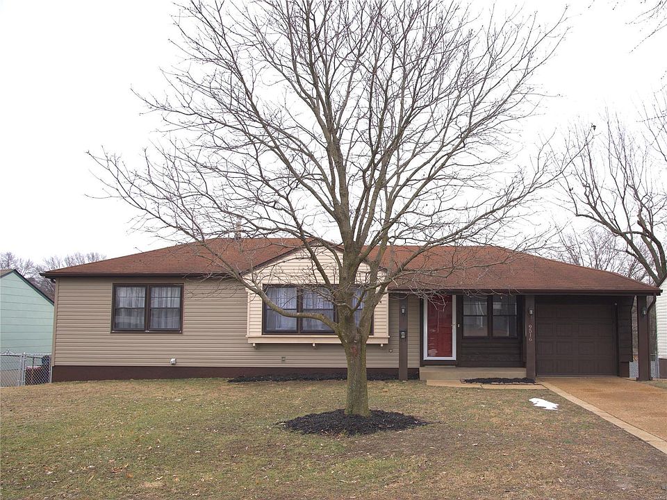 1st image of 9516 Avila Dr