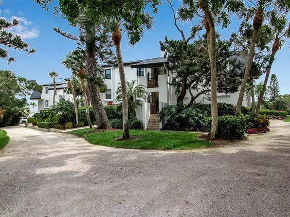 5220 Gulf Of Mexico Dr APT 103, Longboat Key, FL 34228