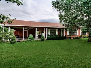 988 Watson Cir, Fayetteville, AR 72703