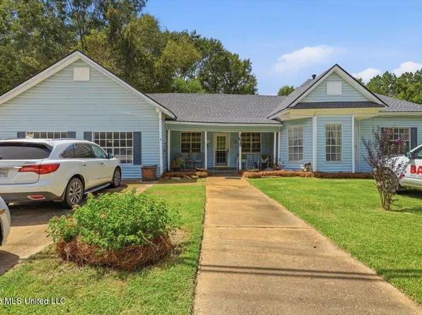 3635 N Liberty St, Canton, MS 39046
