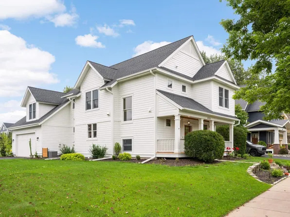 4376 Arbre Ln N, Hugo, MN 55038