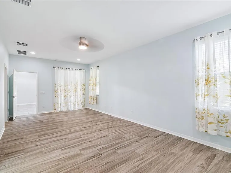 11852 Gavin Ln — Photo 23