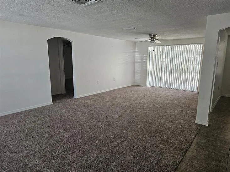 9926 Rainbow Ln — Photo 19