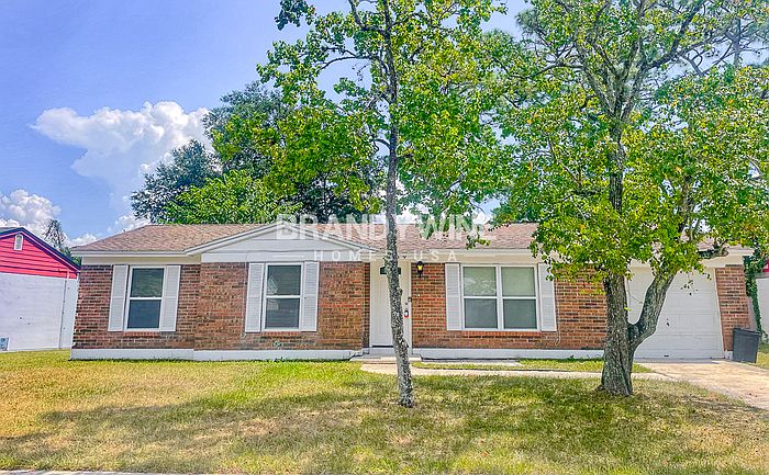 1st image of 2649 Kenwood Dr W