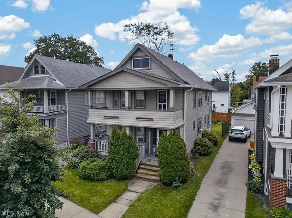 14969 Delaware Ave, Lakewood, OH 44107
