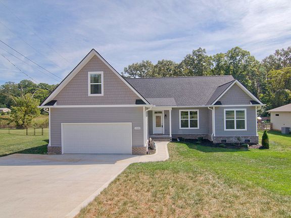 3rd image of 1308 NE Charles Dr