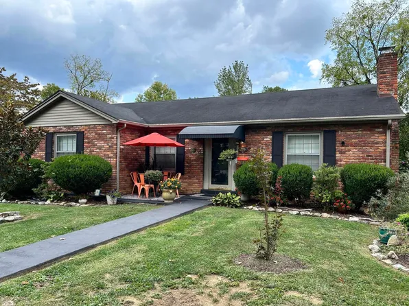 239 Crestwood Dr, Frankfort, KY 40601