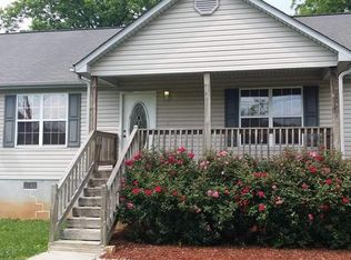 6437 Grove St, Lula, GA 30554