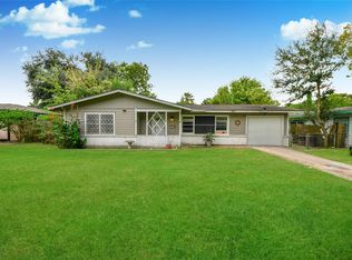 515 24th Ave N, Texas City, TX 77590