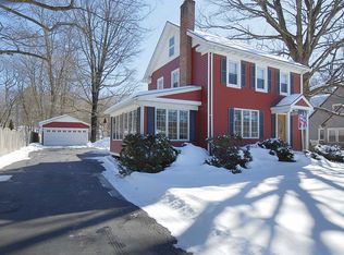 996 Dutchess Tpke, Poughkeepsie, NY 12603
