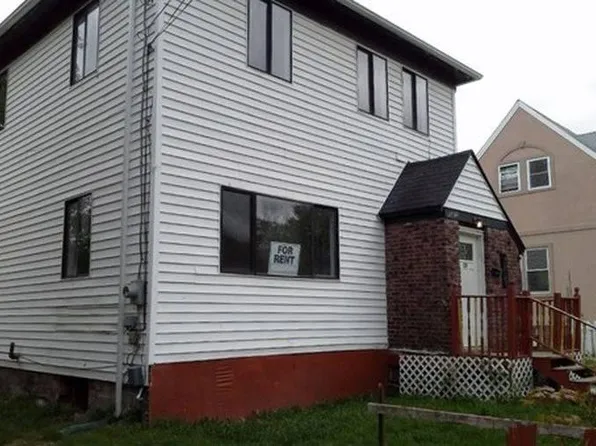 29 Cottage St, Monticello, NY 12701