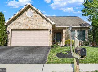 2031 Liberty Dr, Mechanicsburg, PA 17055