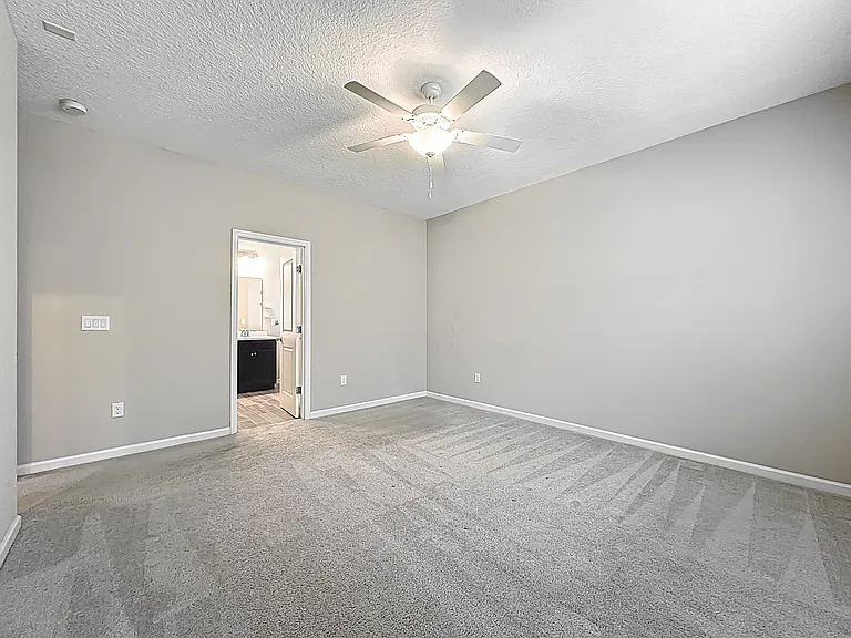 9504 Lovage Ln — Photo 18