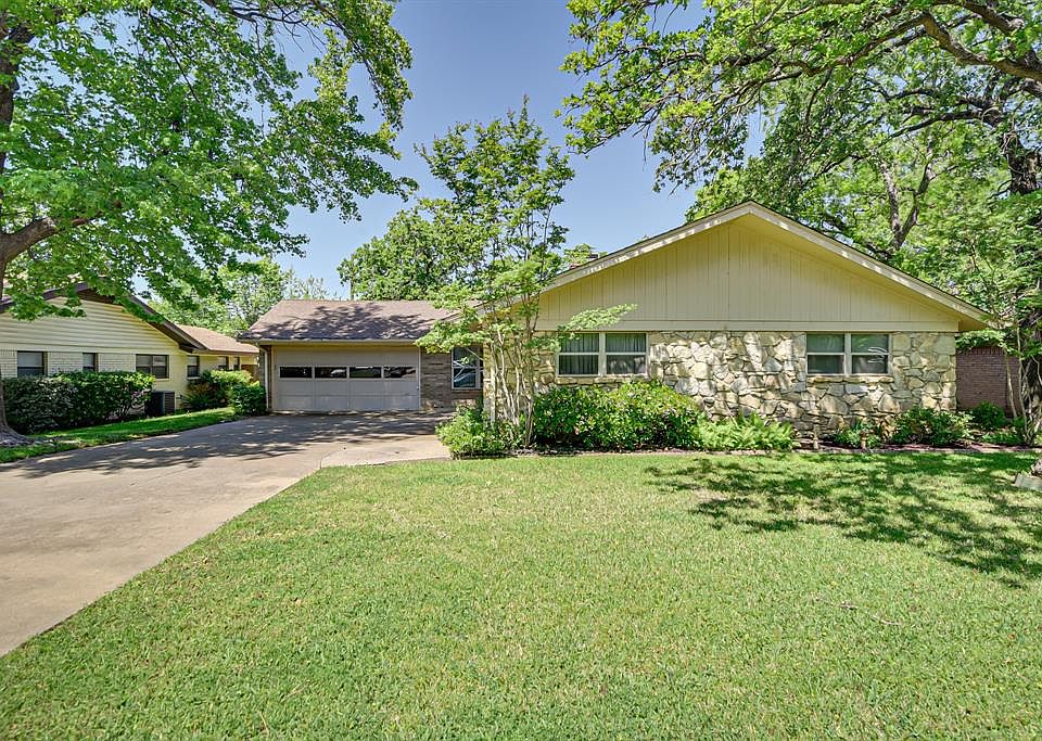 1st image of 6709 Yolanda Dr