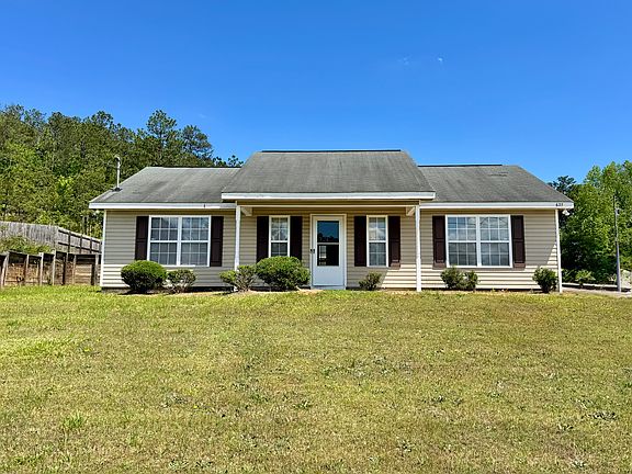 2nd image of 627 Builder Dr