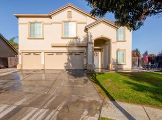 694 Apricot Ct, Los Banos, CA 93635