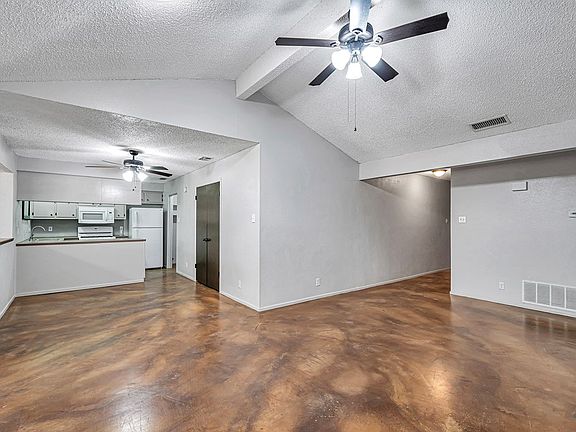 5th image of 5118 Sunnyside Dr