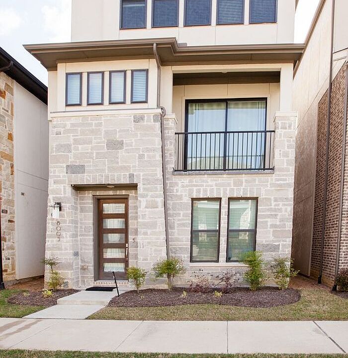 1st image of 8005 Cornelius Dr